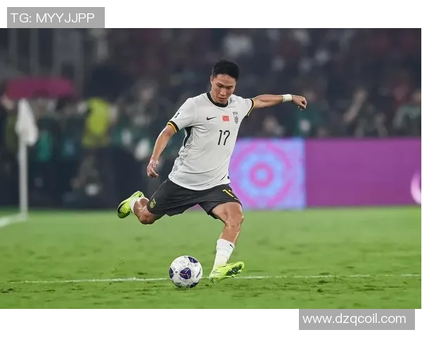 智利华裔足球明星的崛起与中国足球的未来发展探讨