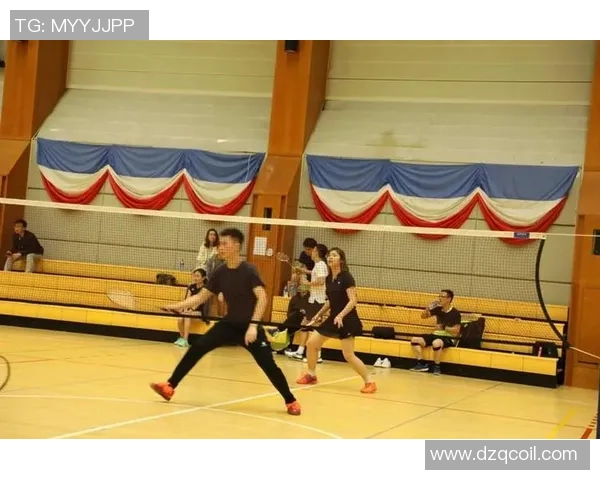 重庆羽毛球队与杭州羽毛球队速度对比赛后分析与战术总结