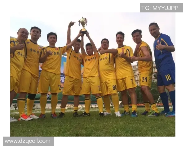 足球团队协作排行榜：重庆足球队位居第10名